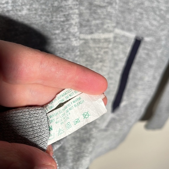 Vintage Raglan Sweatshirt - Picture 6 of 6